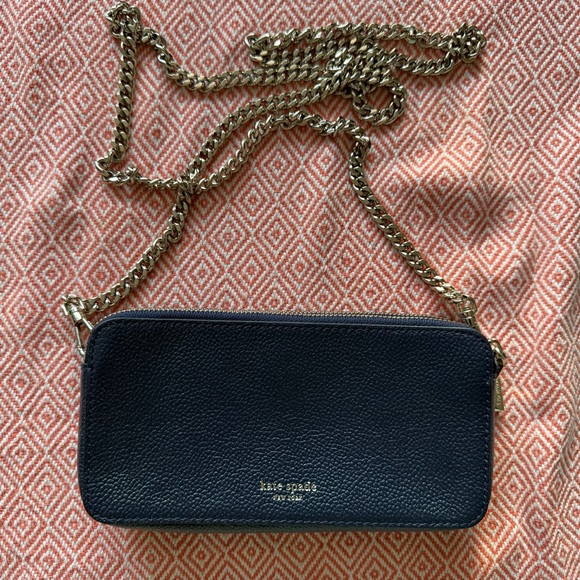 Kate Spade Chain Crossbody Bag with minor defects - Picture 2 of 7